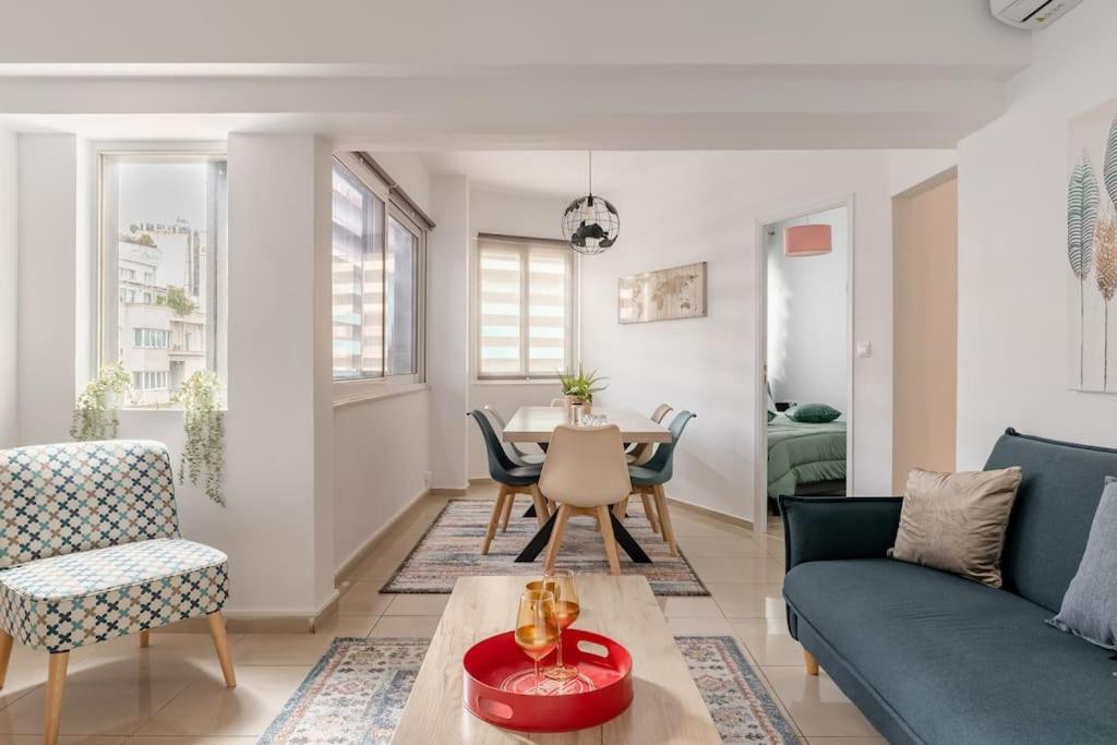 Brand New Bright Modern 6Bdr Apt-1Min To Acropolis Афины Экстерьер фото