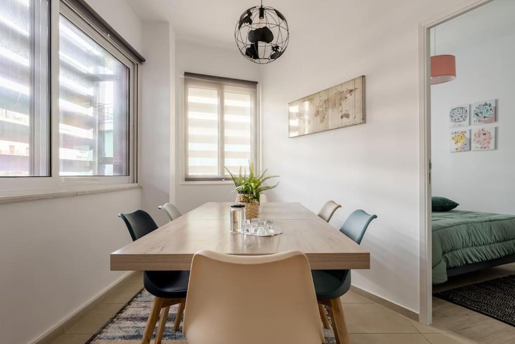 Brand New Bright Modern 6Bdr Apt-1Min To Acropolis Афины Экстерьер фото
