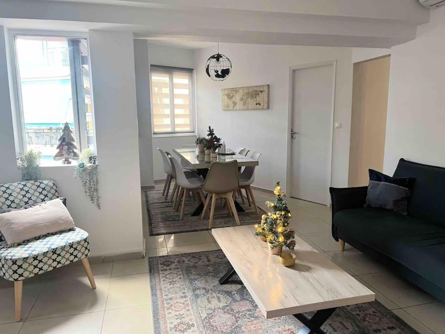 Brand New Bright Modern 6Bdr Apt-1Min To Acropolis Афины Экстерьер фото